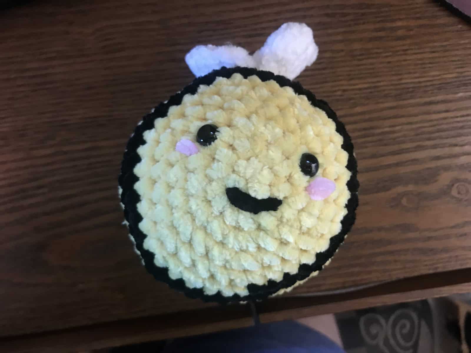 funny Crochet bee