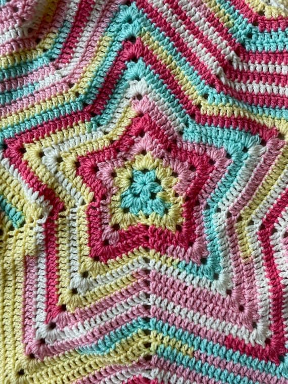 Rainbow of stars blanket deals