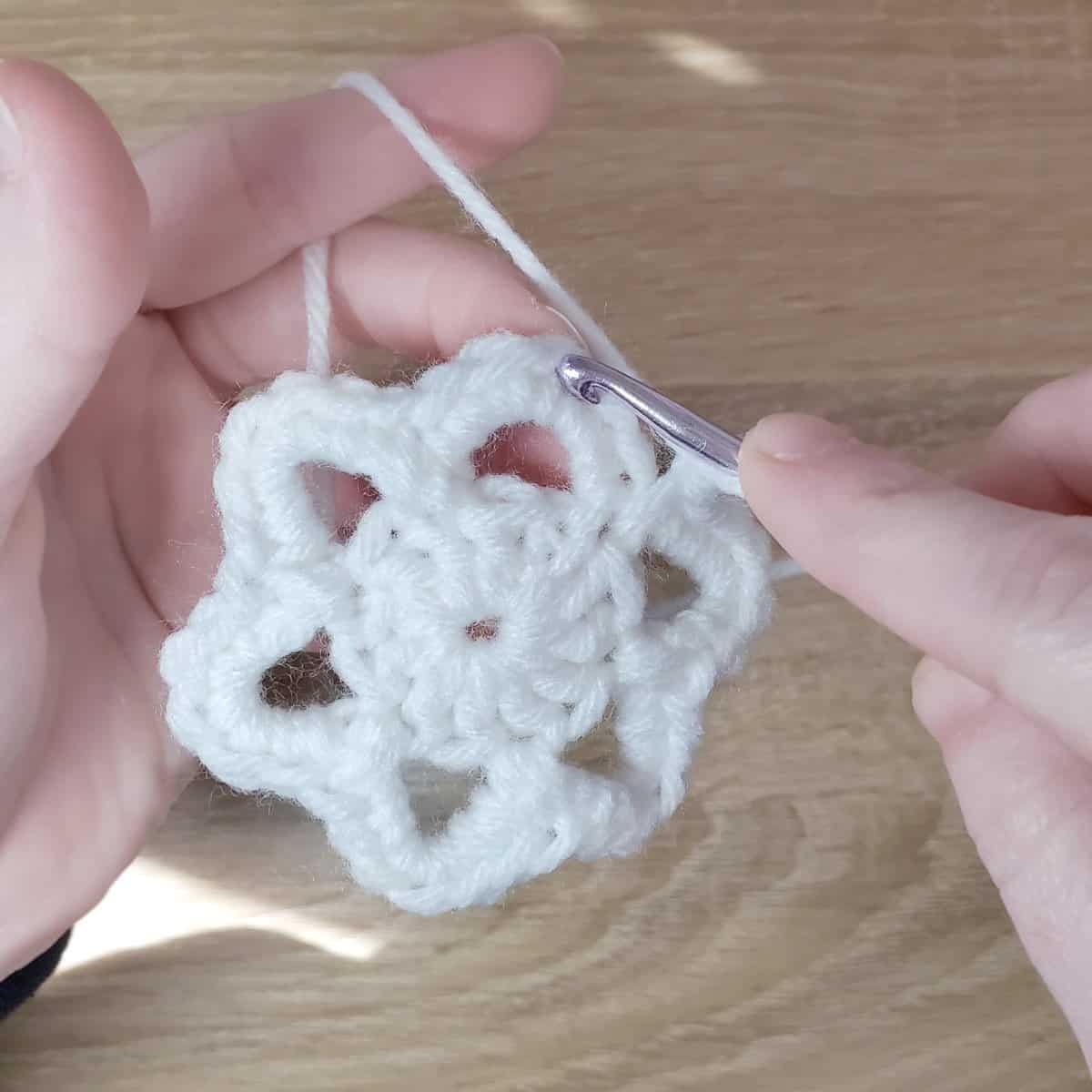 Snowflake Crochet Pattern Row 4