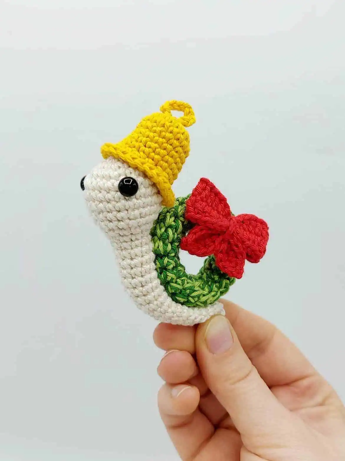 20 Incredible Crochet Snails, Slugs, Caterpillars, and Worms 2 Christmas Snail Crochet Pattern