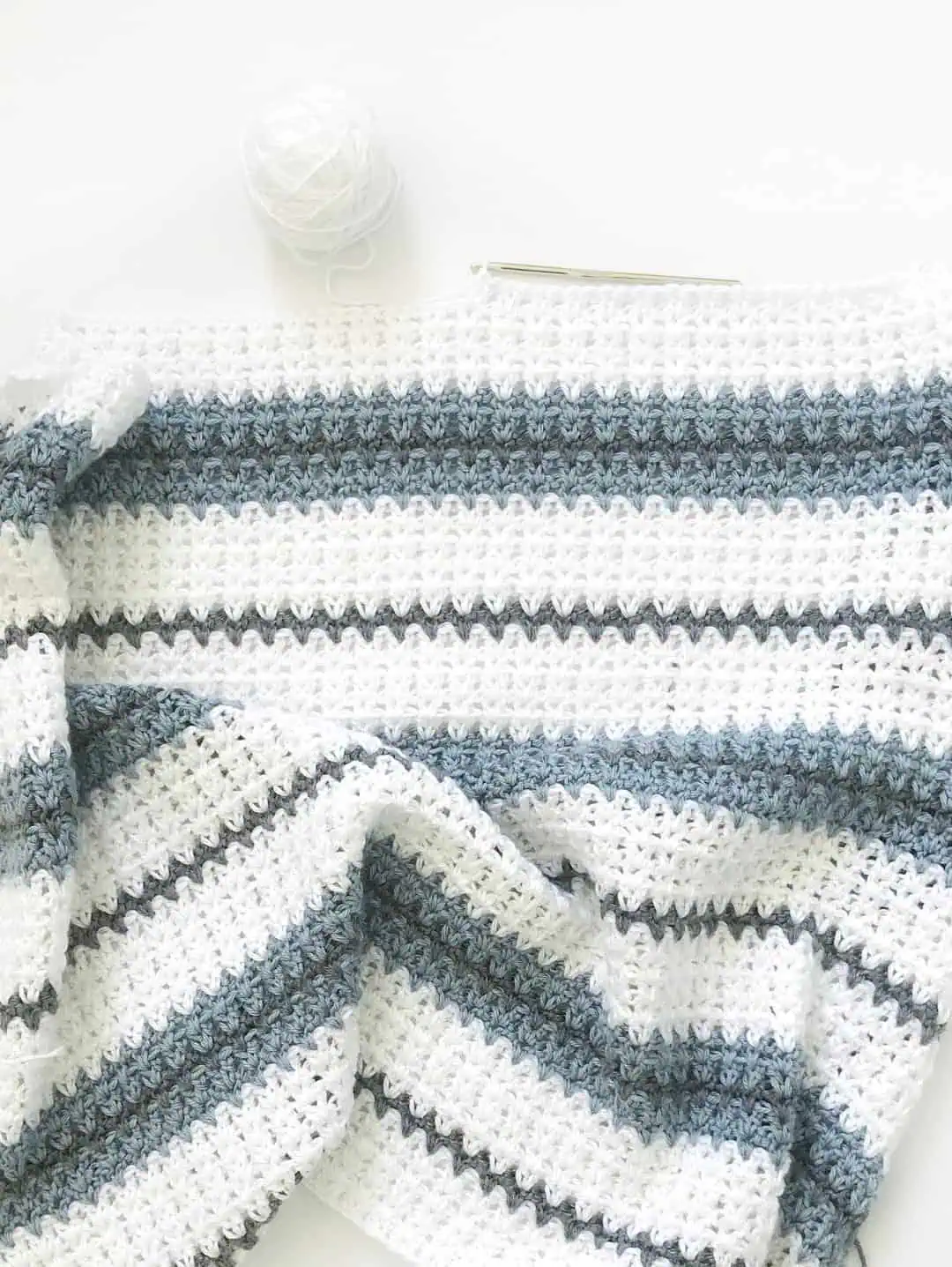 20 Crochet V-Stitch Patterns You Won’t Want To Miss 3 Modern Double Crochet V-stitch Blanket