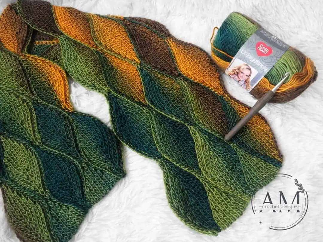 Crochet Cowl and Crochet Scarf Patterns – Adorable and Fun 8 LEAFY Knit-Look Scarf