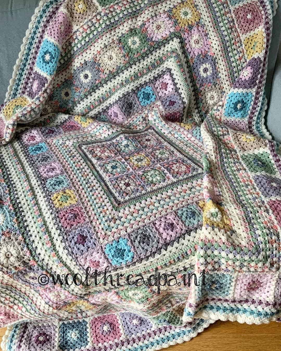 The 25 Best Crochet Blanket Patterns: Check Them Out! 5 Vintage Florals Blanket Crochet Pattern
