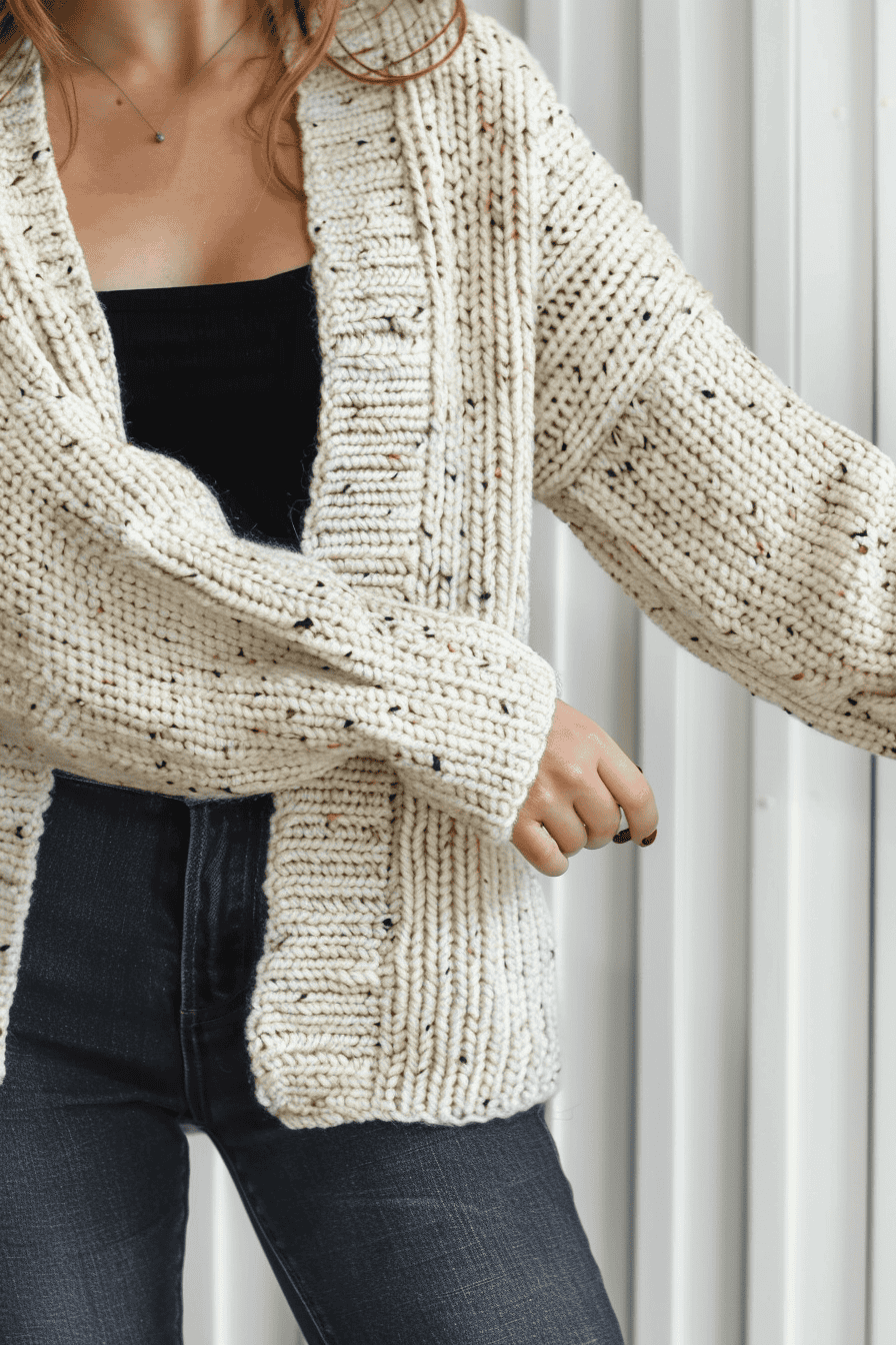 37 Plus Size Crochet Patterns: Create Stylish & Comfortable Wearables 55 jakecain7 httpss.mj .runD7XDXQ1beyY The photo shows a person w c8e9eb8c d26b 48ea b5d9 1f5f546077b9 2