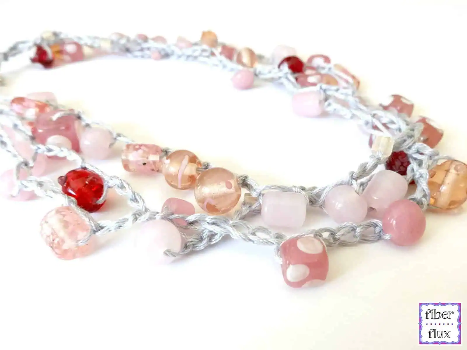 19 Plarn & Tarn Projects for Sustainable Creations 9 Glass Bauble Necklace