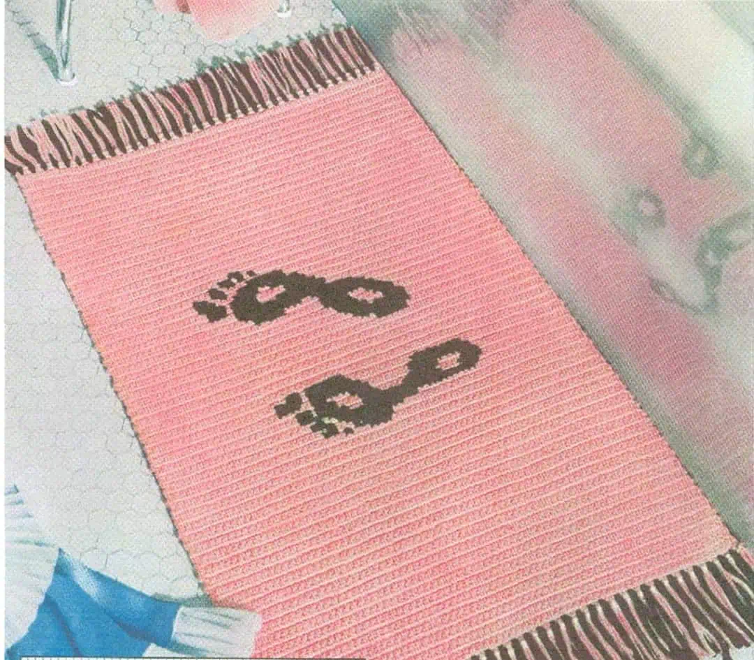 Crochet Bath Rugs: 15 of Our Most Favorite Patterns 7 Footprint Bath Mat