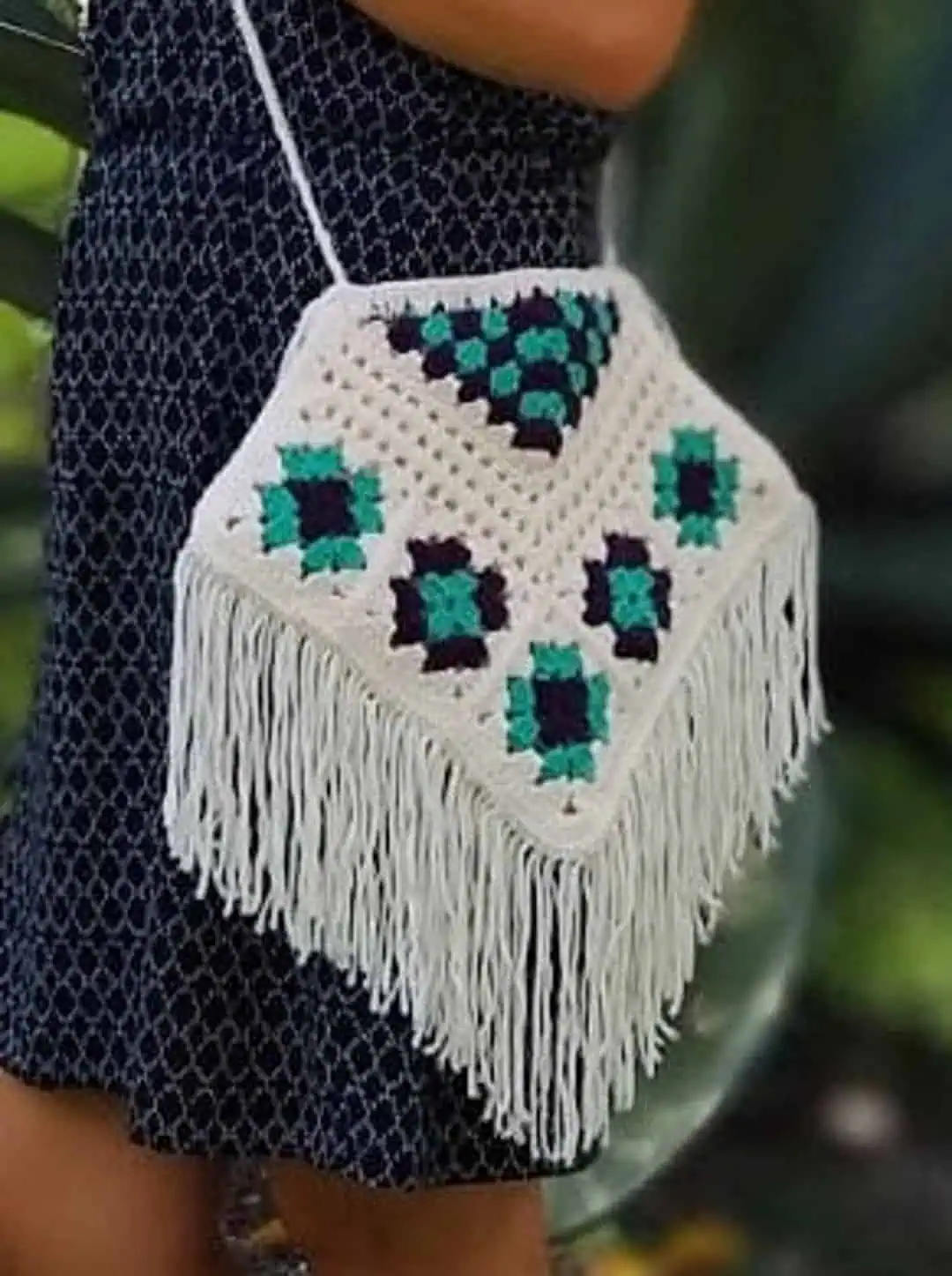 Crochet Fashion Pieces Perfect for the Next Coachella Event 38 Granny Square Boho Bag Crochet