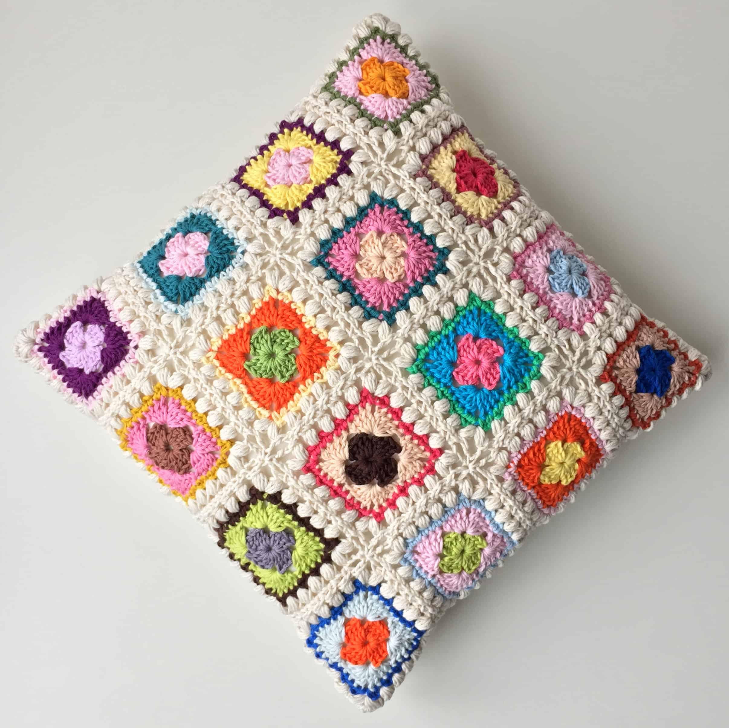 Meet Crochet Lover Marianne Dekkers-Roos 3 “Rico Bobble Granny Square”-cushion