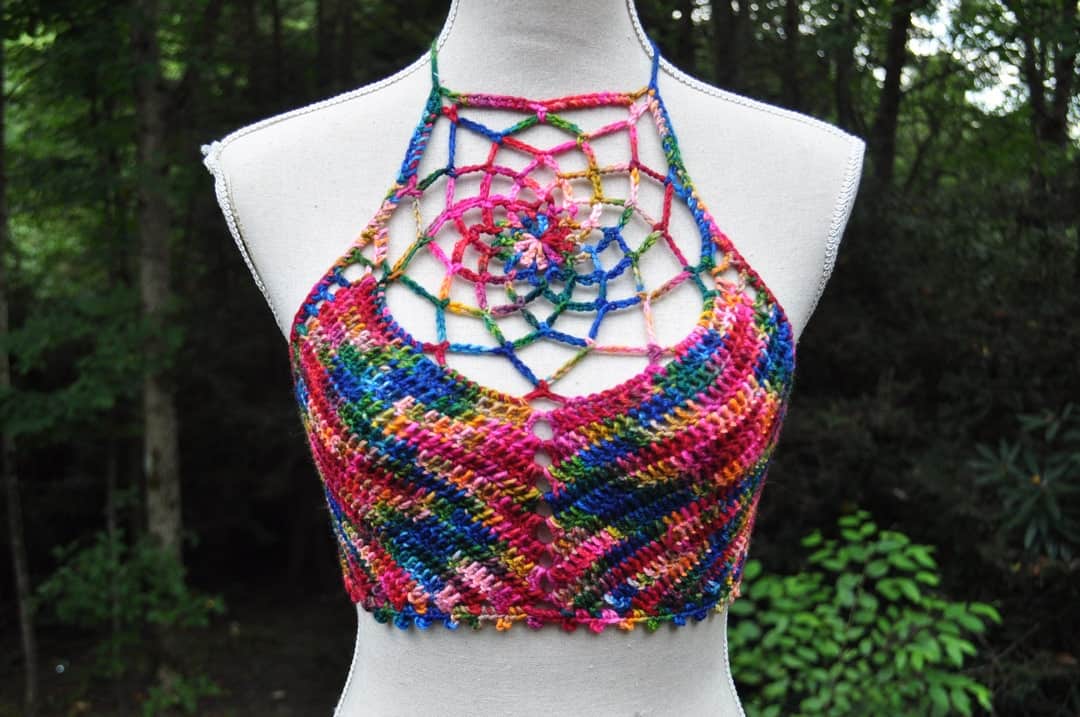Crochet Dreamcatcher Patterns: 26 Beautiful Designs 27 Dreamcatcher Crochet Bralette