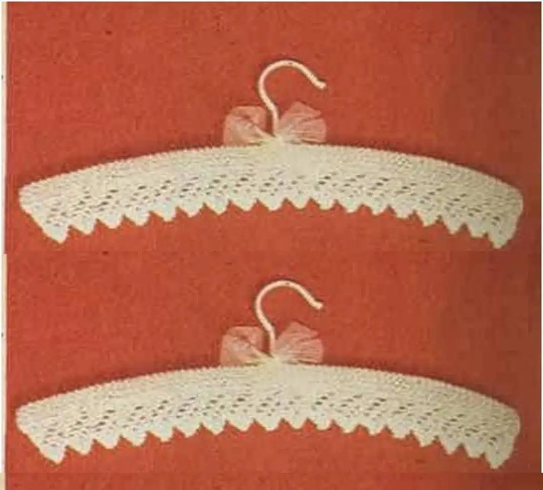 Crochet Coat Hanger Covers to Beautify Your Closet! 6 Baby Hanger Pattern Baby Shower
