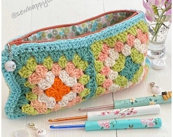 Granny Square Crochet Pattern: Zipper Pouch Tutorial