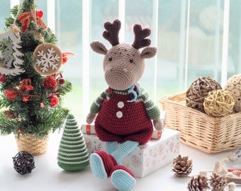 Christmas Reindeer Crochet Pattern Amigurumi PDF