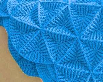 Triangles Motif Afghan Crochet Pattern & Tutorial