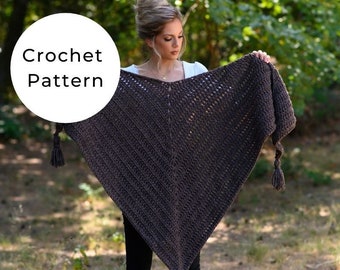 Outlander-Inspired Crochet Tassel Triangle Shawl Pattern