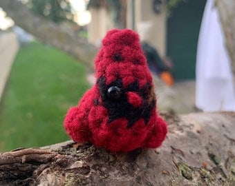 Mini Cardinal Palisman Crochet Pattern from The Owl House
