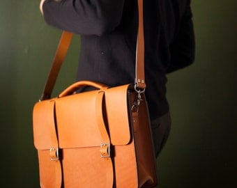 English Tan Leather Men's Messenger Laptop Bag