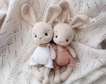 Multilingual Amigurumi Crochet Pattern: 'My Little Bunny'
