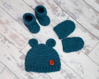 Newborn Baby Bear Crochet Beanie & Booties Pattern