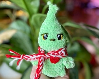 Grinch-Inspired No-Sew Baby Crochet Pattern