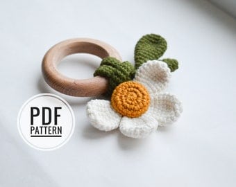 Cute Daisy Baby Rattle Crochet Pattern