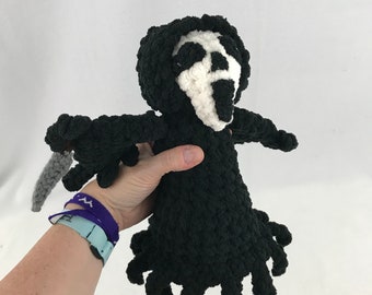 Crochet Your Own Ghost Face Pattern