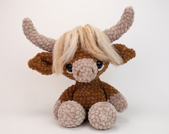 Harry the Highland Cow Amigurumi Pattern