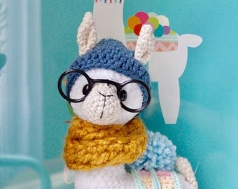 Hipster Llama Crochet Pattern PDF