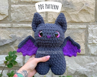 Cute Bat Crochet Pattern - Halloween Amigurumi