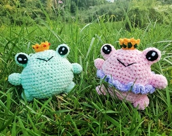 Royal Frog Prince & Princess Crochet Pattern