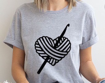Crafter Mom Heart T-Shirt: Knitter's Dream Gift