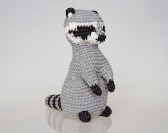 Easy Raccoon Amigurumi Crochet Pattern for Decor