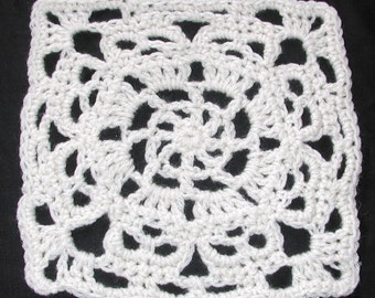 Granny Skull Afghan Crochet Pattern: Square Wheel