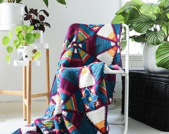 Jane Crowfoot's Royal Garden Crochet Pattern