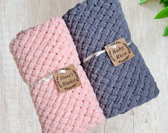 Personalized Chunky Knit Throw Blanket for Newborns