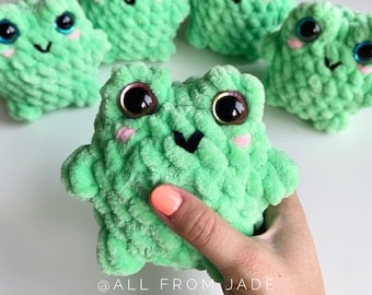 No-Sew Chubby Frog Crochet Pattern: English/French