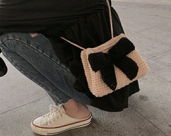 Crochet Pattern for Bow Bag Handbag