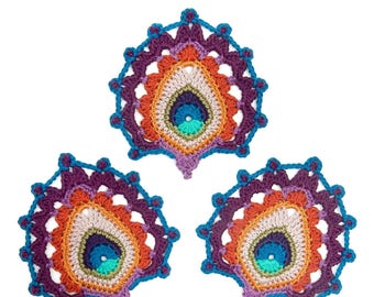 Art Nouveau Peacock Feather Crochet Pattern