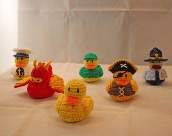 Cruising Ducks Crochet Toy Pattern, Flock 5