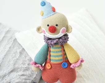 Chatterbox the Clown-Amigurumi Crochet Pattern PDF