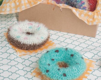 Doughnut Crochet Scrubber Pattern: Cute Housewarming Gift