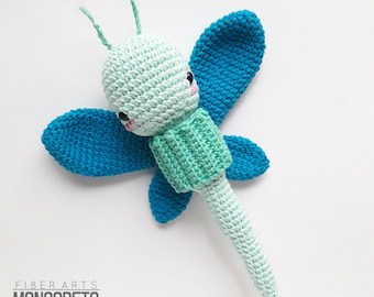 Lucy the Dragonfly: Amigurumi Crochet Pattern