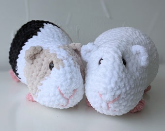 Christmas Guinea Pig Crochet & Amigurumi Pattern