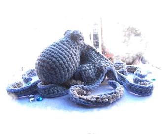 Realistic Amigurumi Octopus & Crochet Stone Pattern