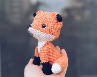 Apricot the Fox: Amigurumi Crochet Pattern