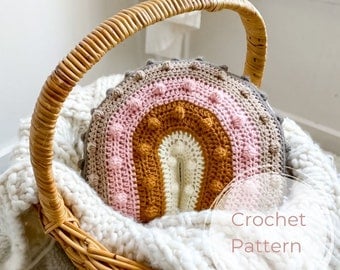 Easy 'Summer of 77' Crochet Rainbow Pillow Pattern