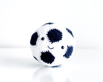 Easy Soccer Ball Amigurumi Crochet Pattern