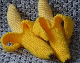 Crochet Pattern: Montessori Toddler's Banana Toy
