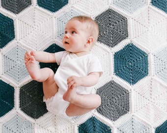 Easy Quinn Hexie Crochet Baby Blanket Pattern