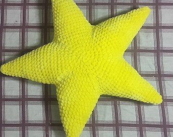 Beginner-Friendly Crochet Star Plush Pillow Pattern