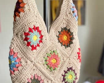 Vintage-Style Boho Crochet Granny Square Bag